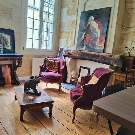 Large Deluxe Suite, Historic Center 2nd *