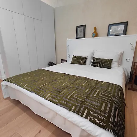 Tatil Evi Large Deluxe Suite, Historic Center 2nd Bordeaux