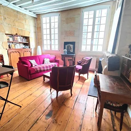 Large Deluxe Suite, Historic Center 2nd
